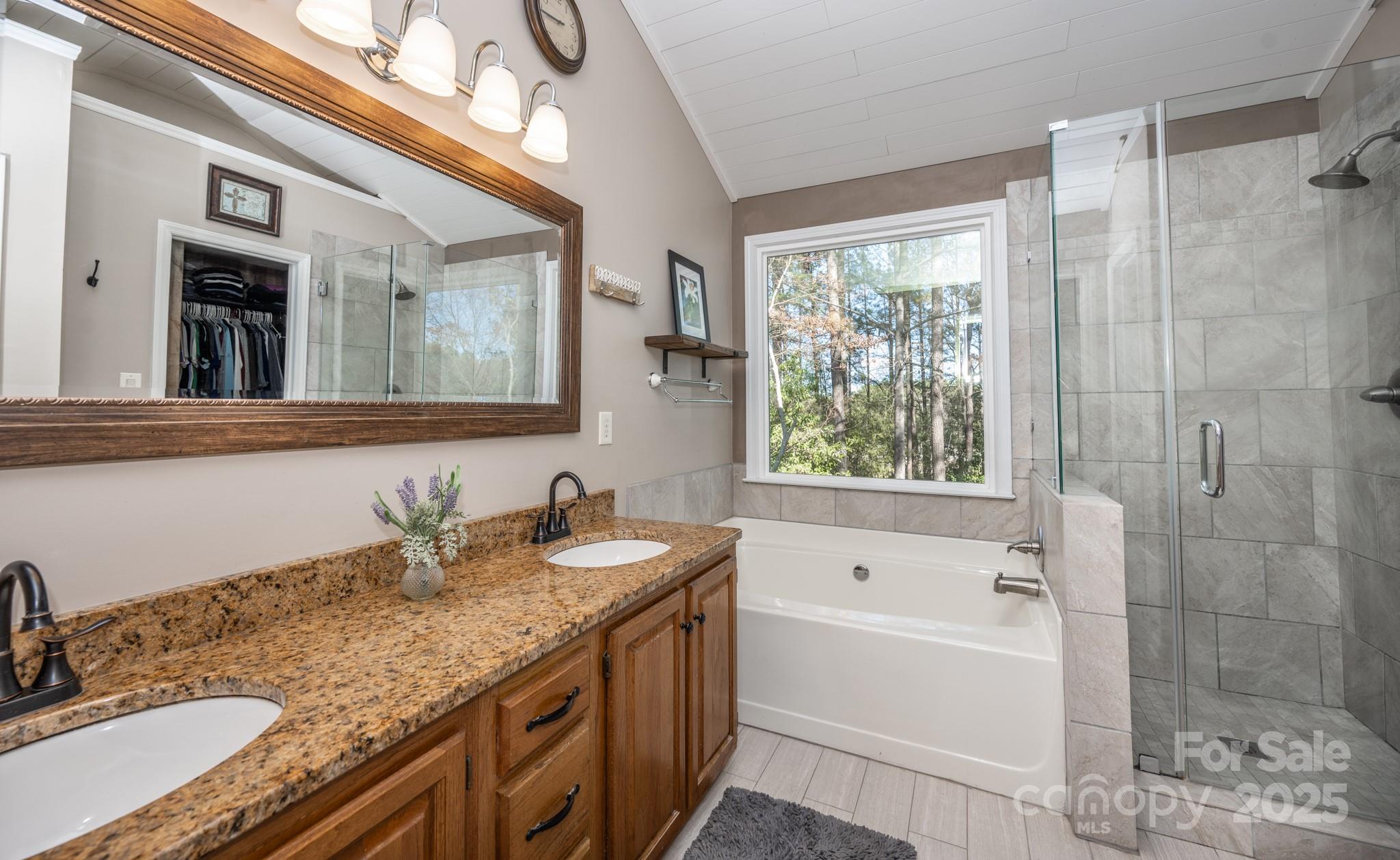 9131 Strattonville Court