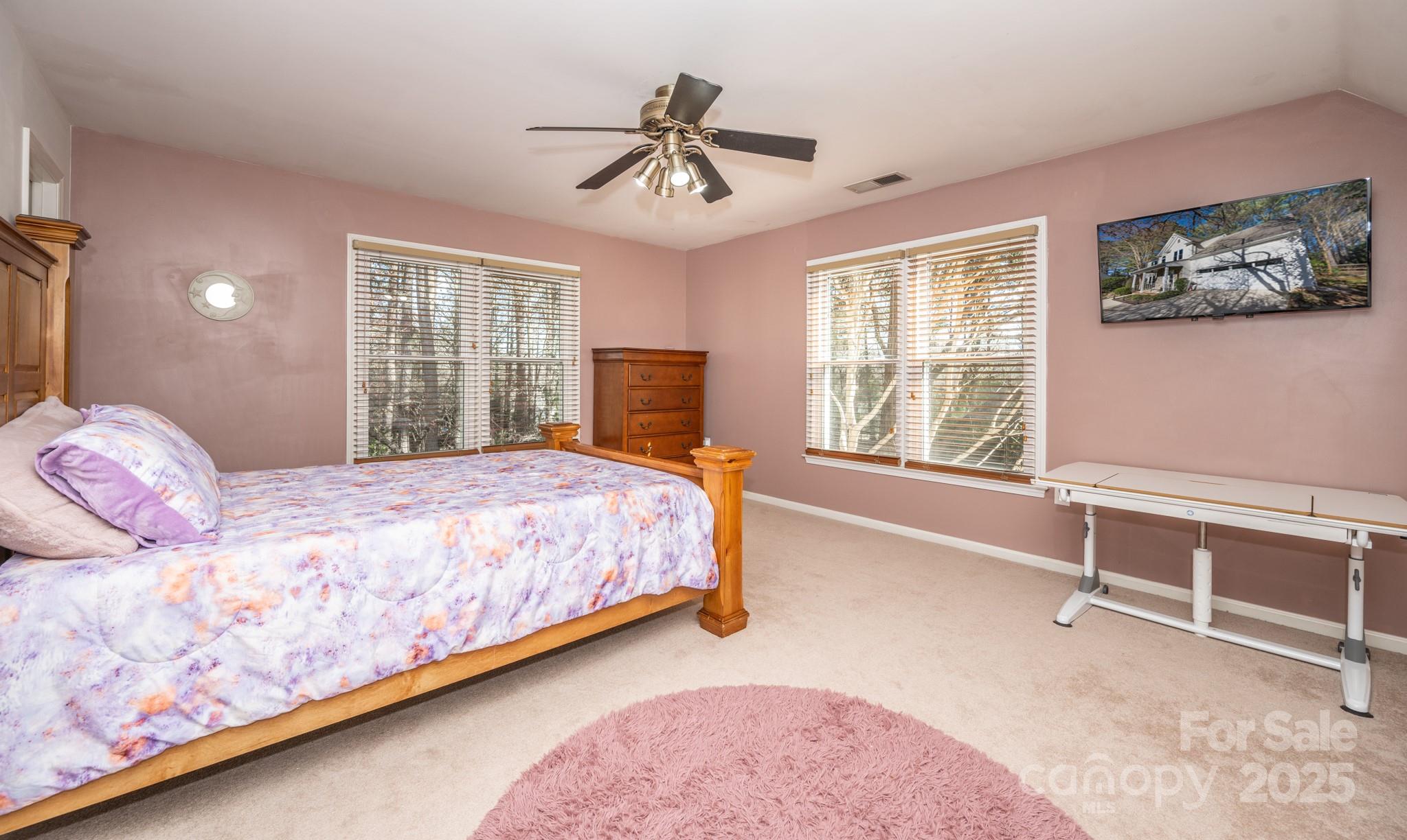 9131 Strattonville Court