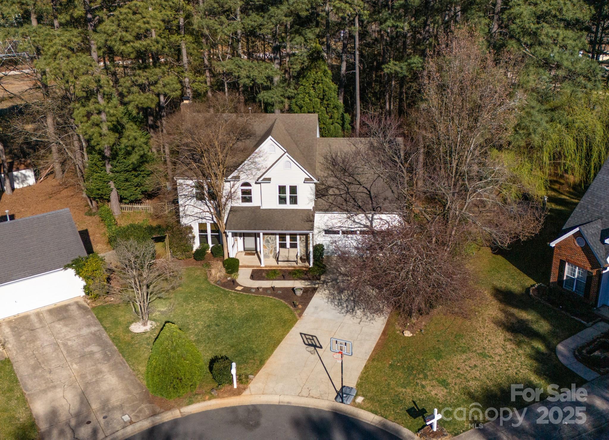 9131 Strattonville Court