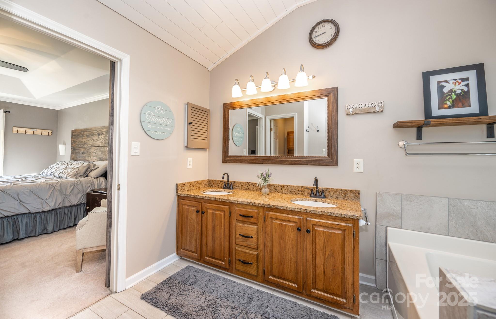 9131 Strattonville Court