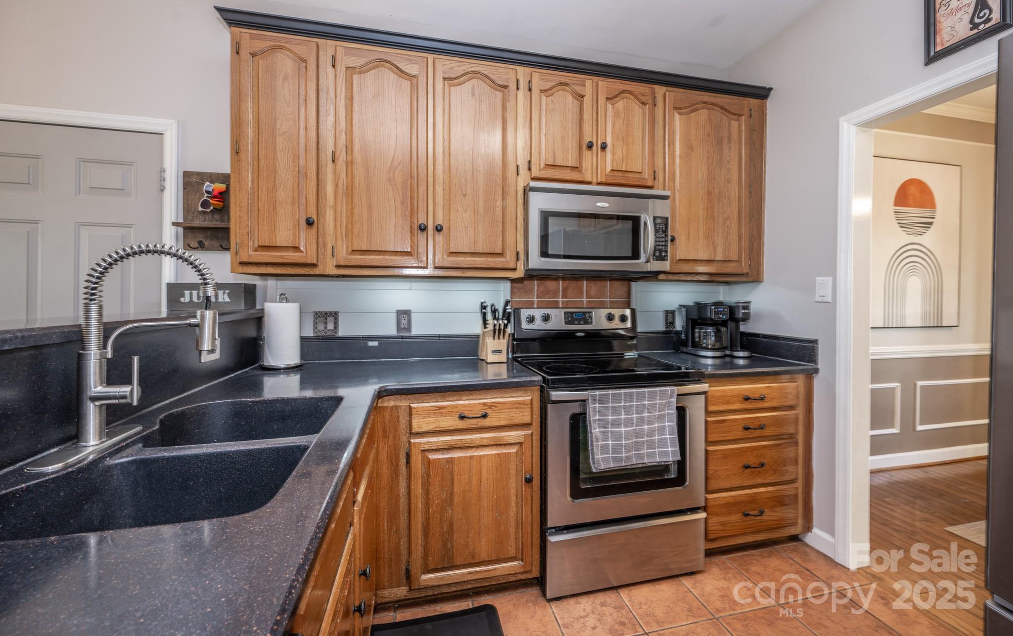 9131 Strattonville Court