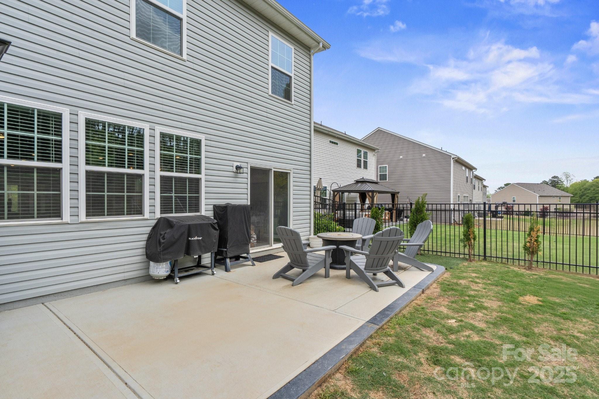 121 Little Kennerly Drive