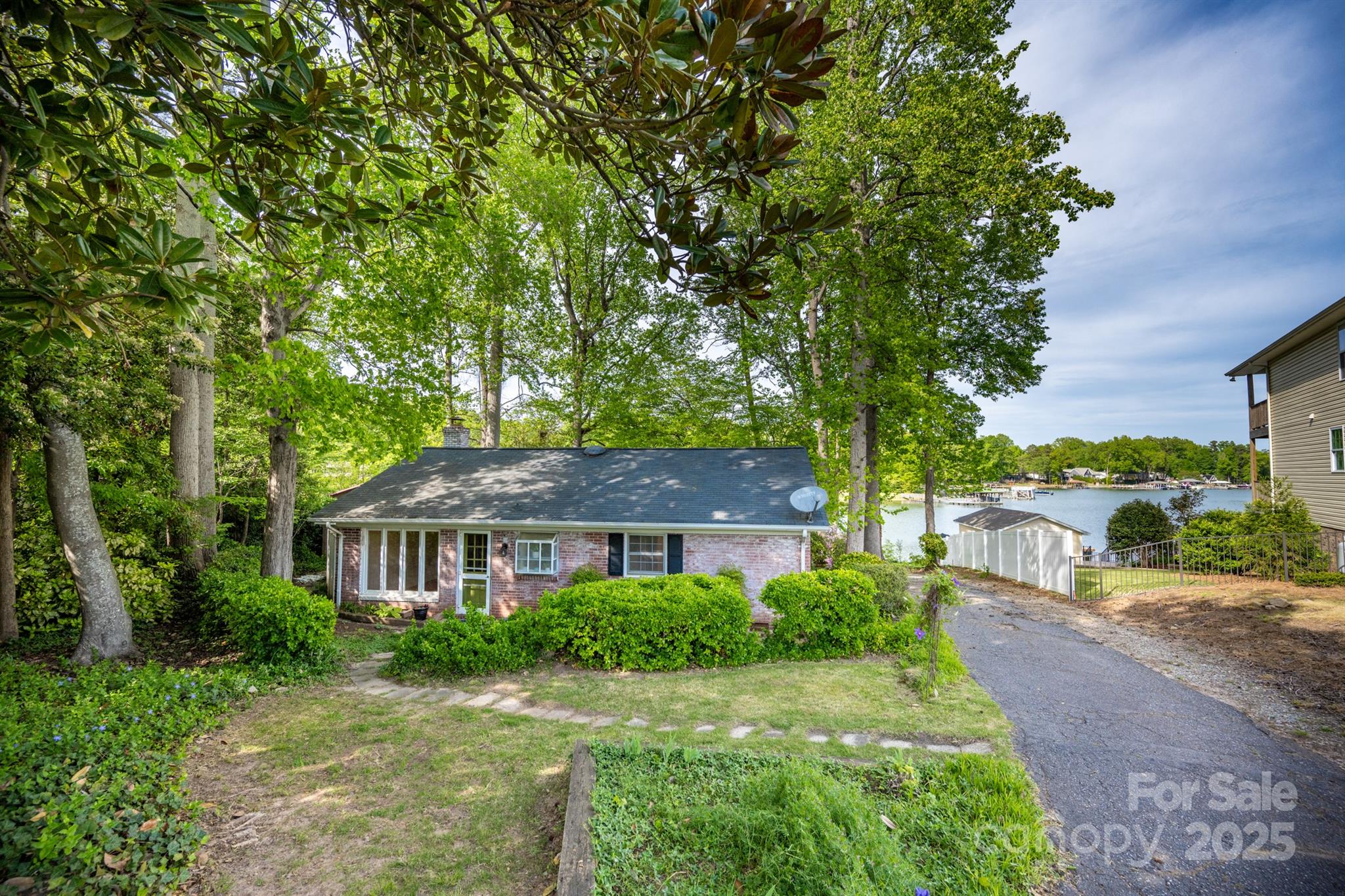 7851 Green Cove Court