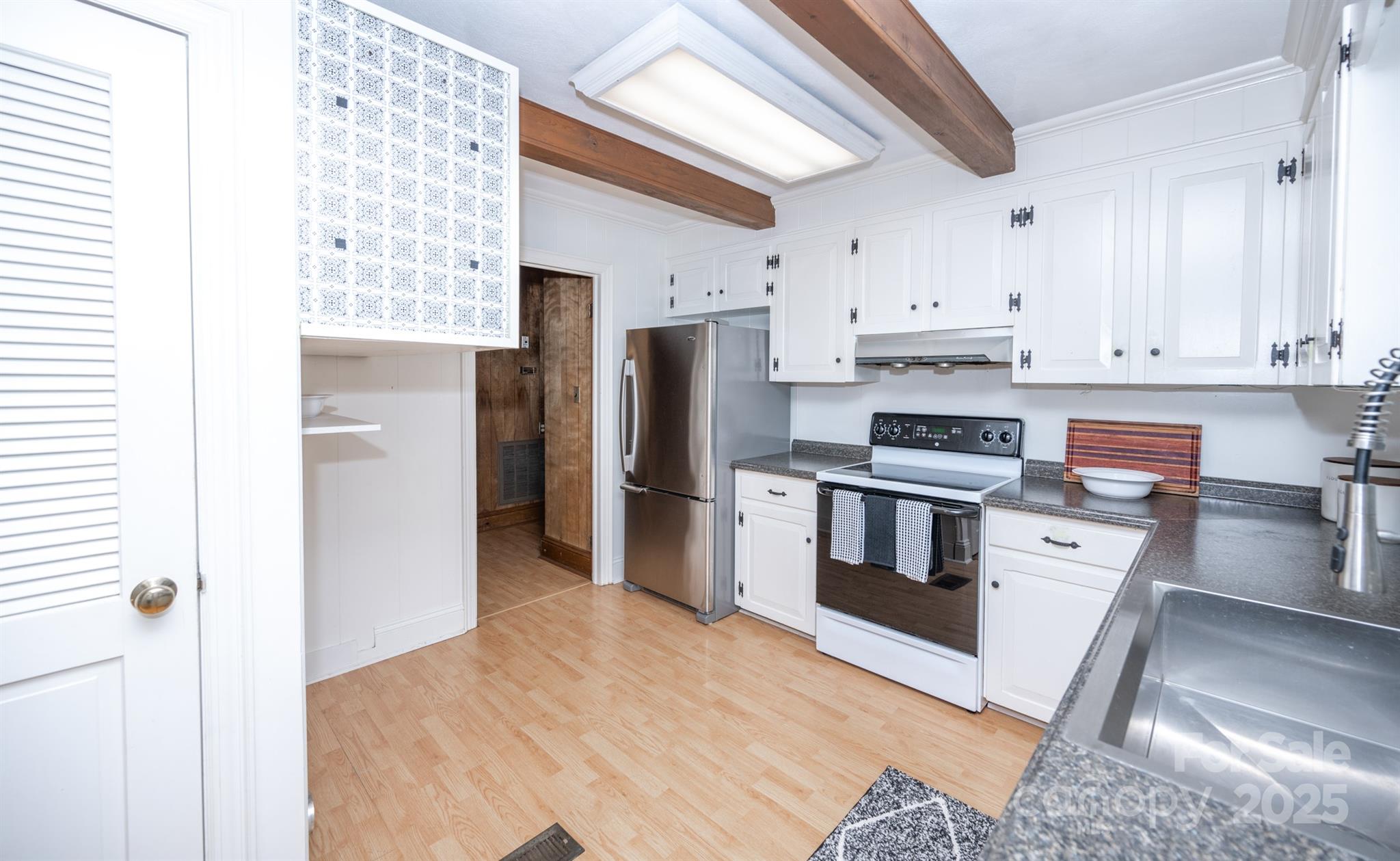 7851 Green Cove Court