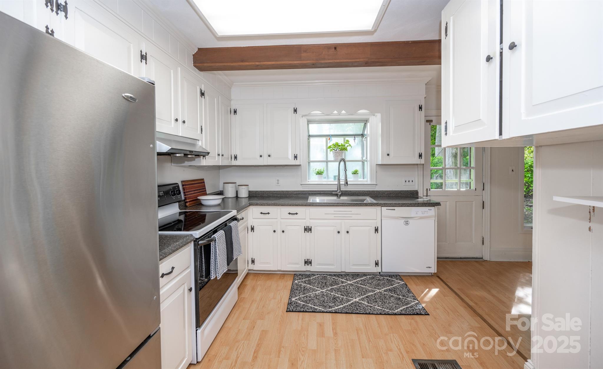 7851 Green Cove Court