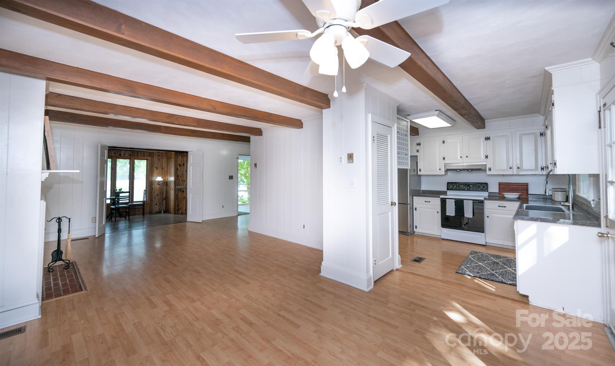 7851 Green Cove Court