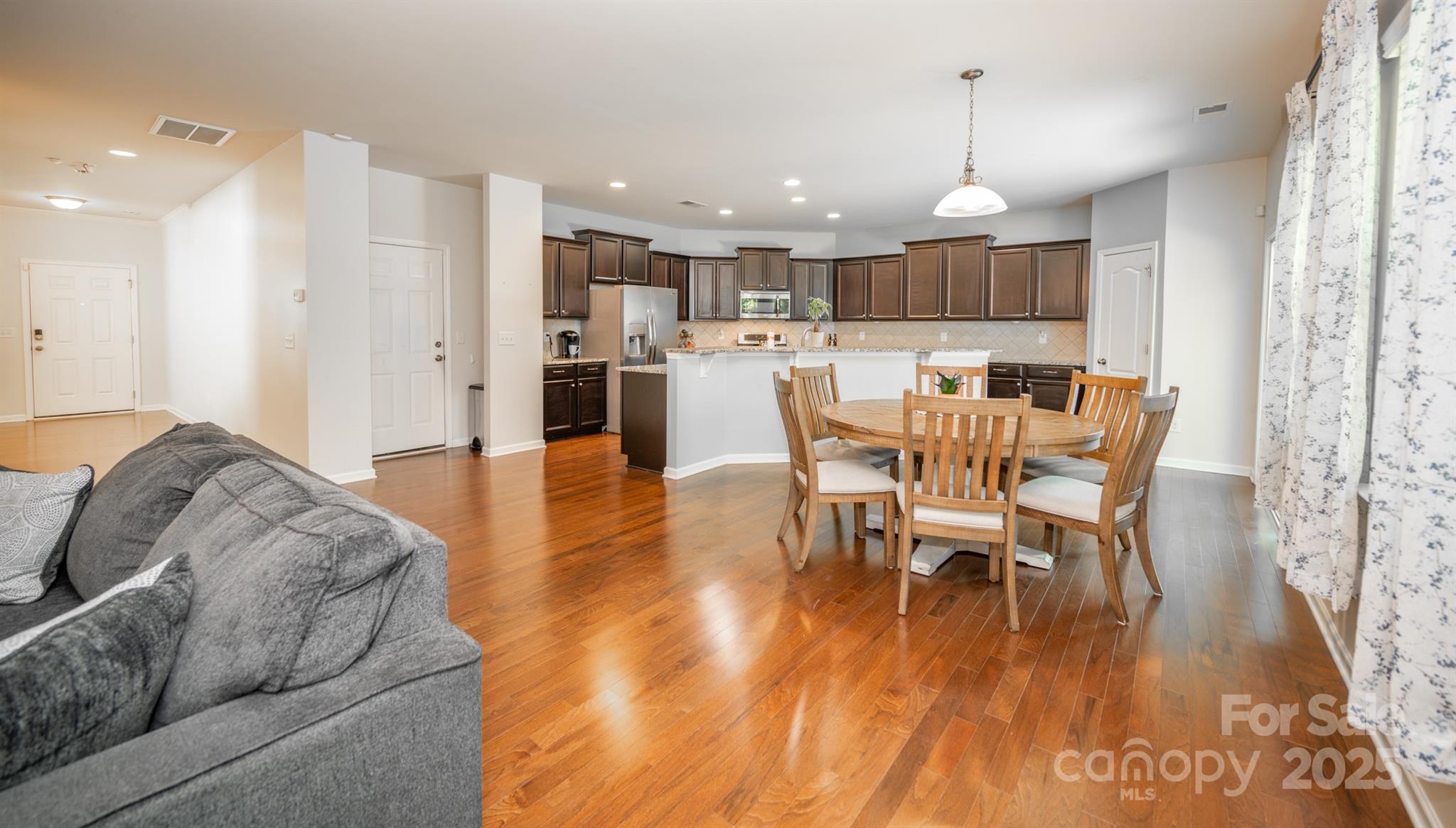 10666 Sapphire Trail