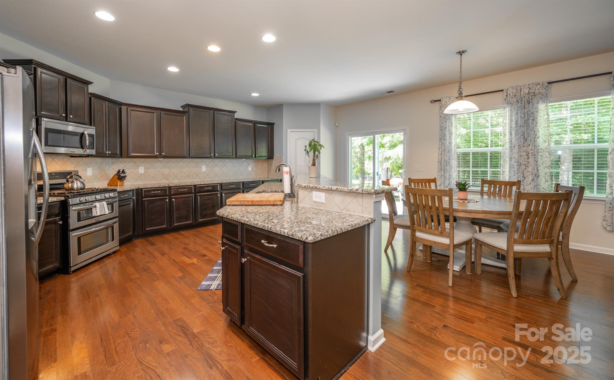 10666 Sapphire Trail