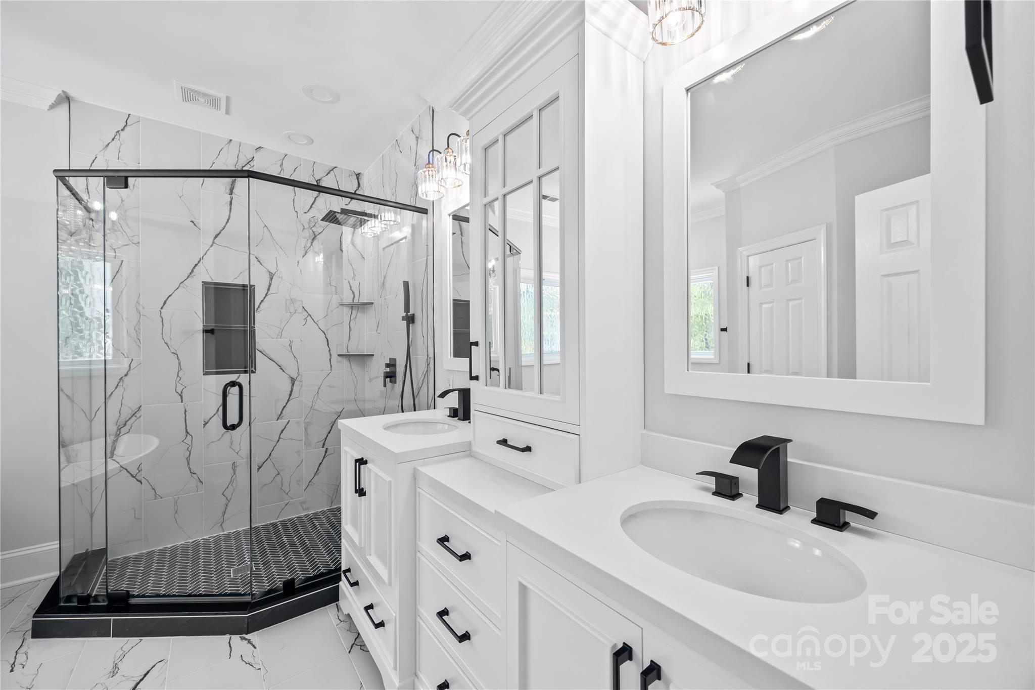 800 Lakeview Shores Loop