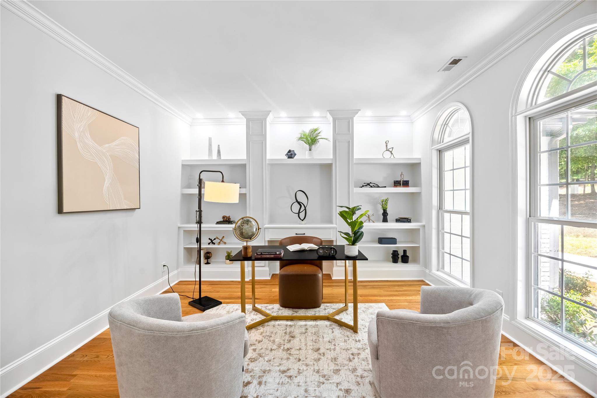 800 Lakeview Shores Loop
