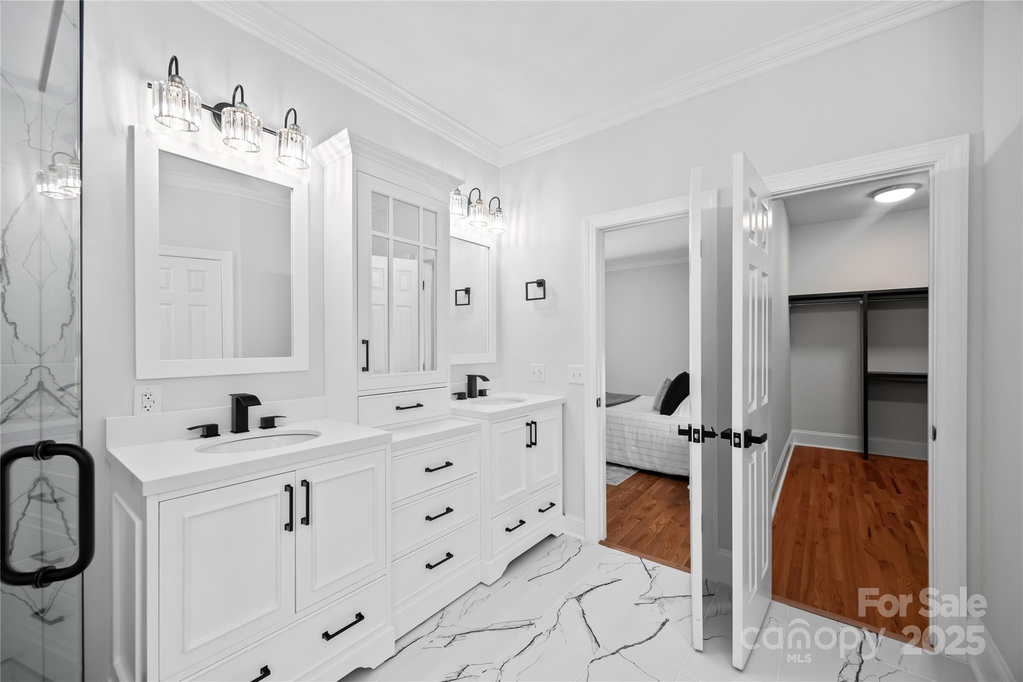800 Lakeview Shores Loop
