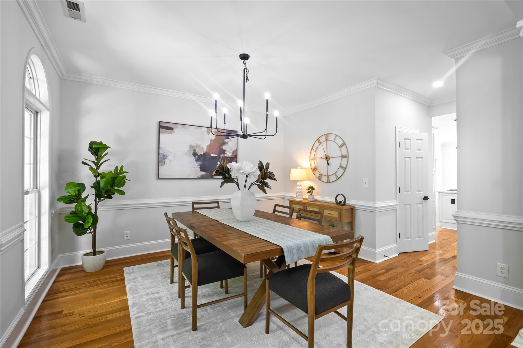 800 Lakeview Shores Loop