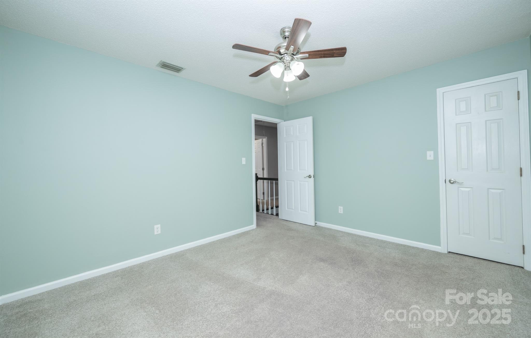 118 Underwood Drive