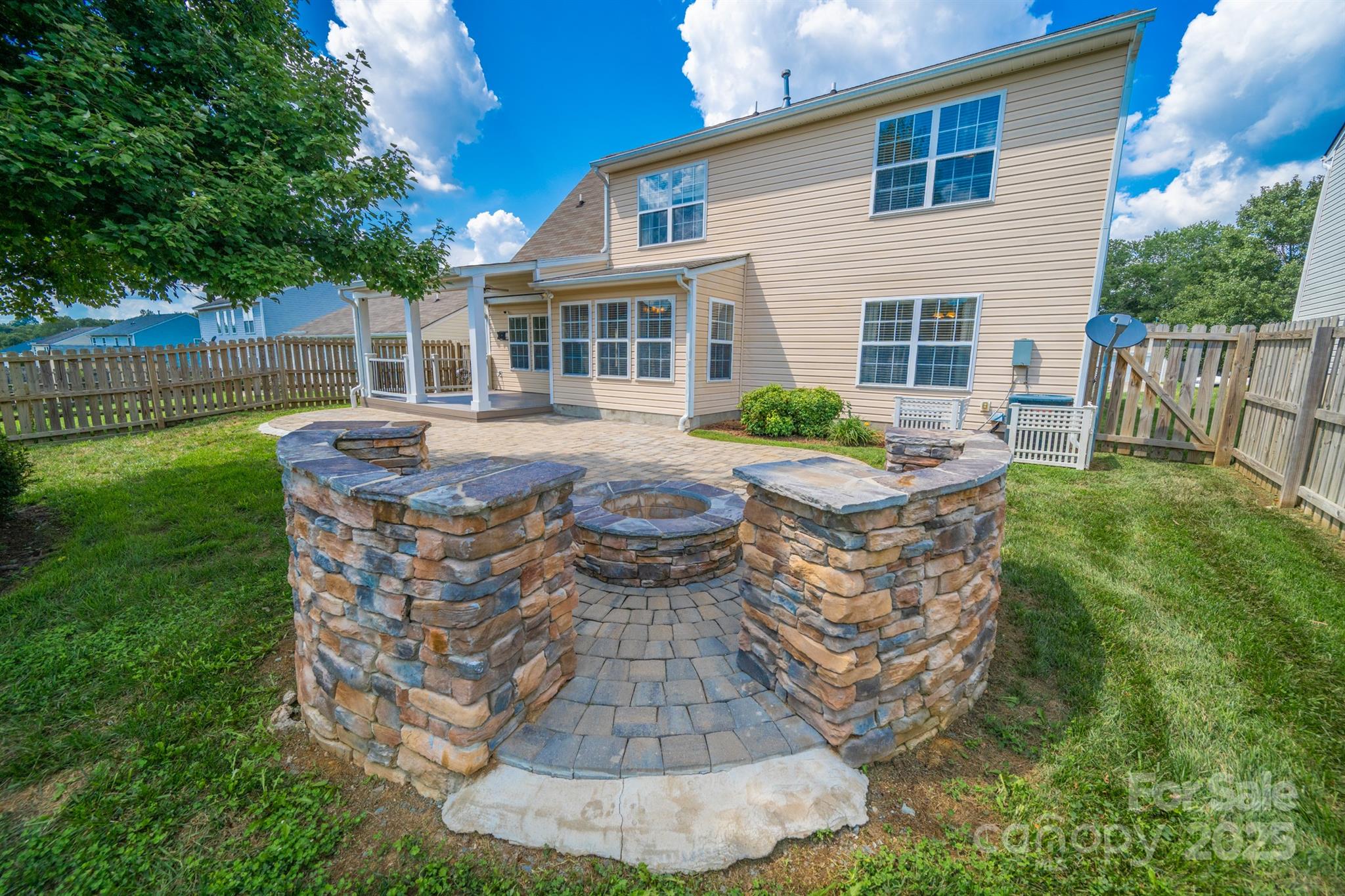 383 Courtland Court