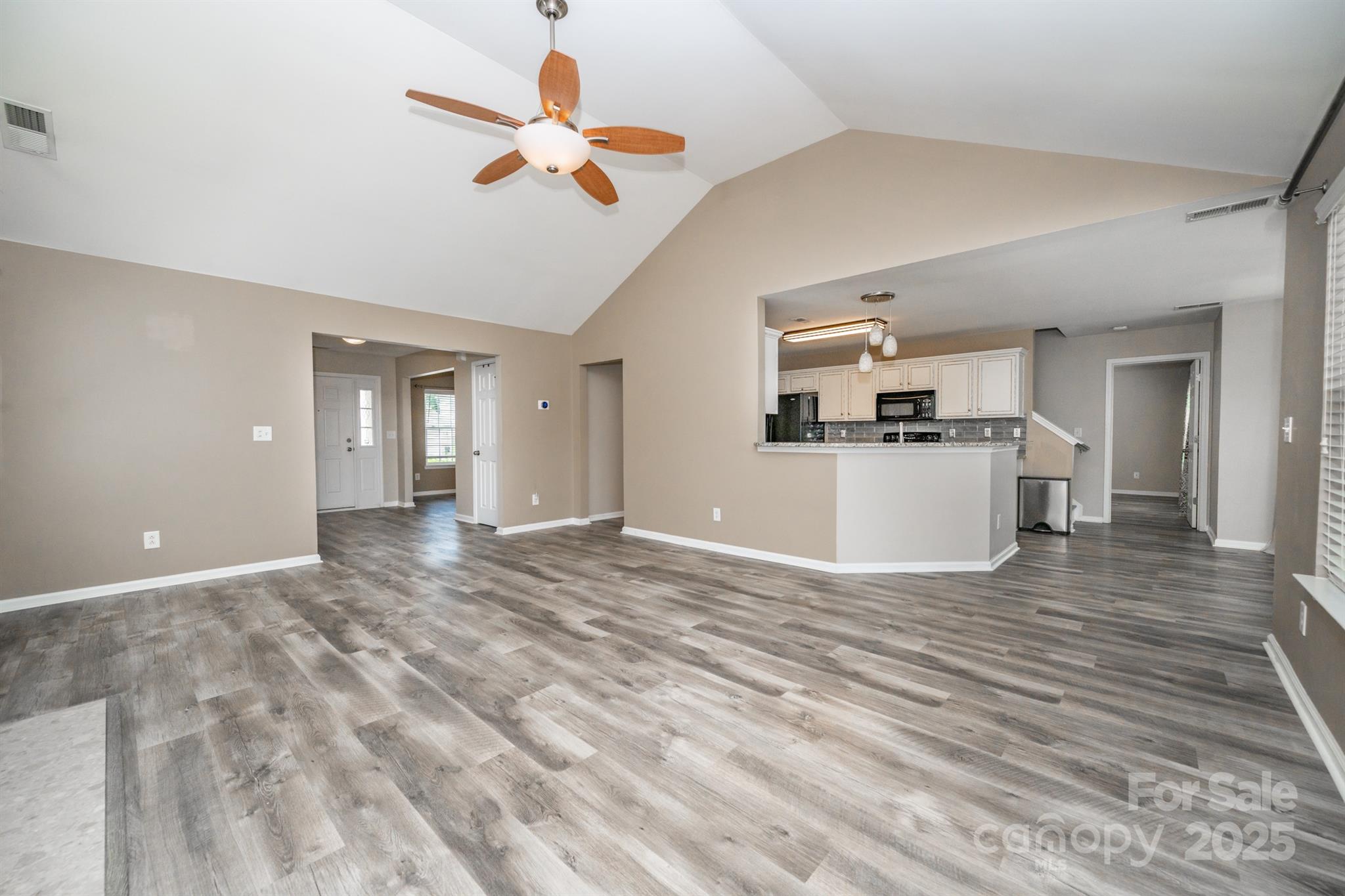 383 Courtland Court