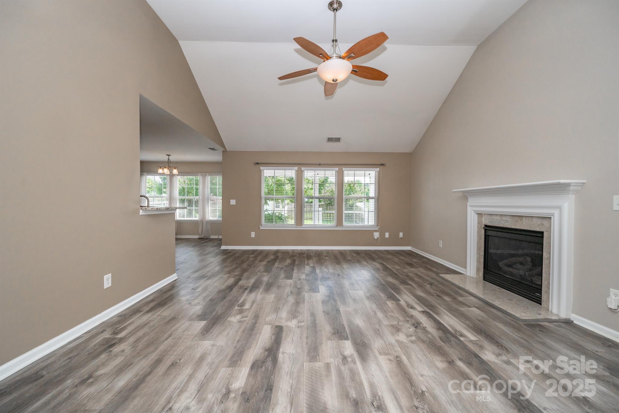 383 Courtland Court