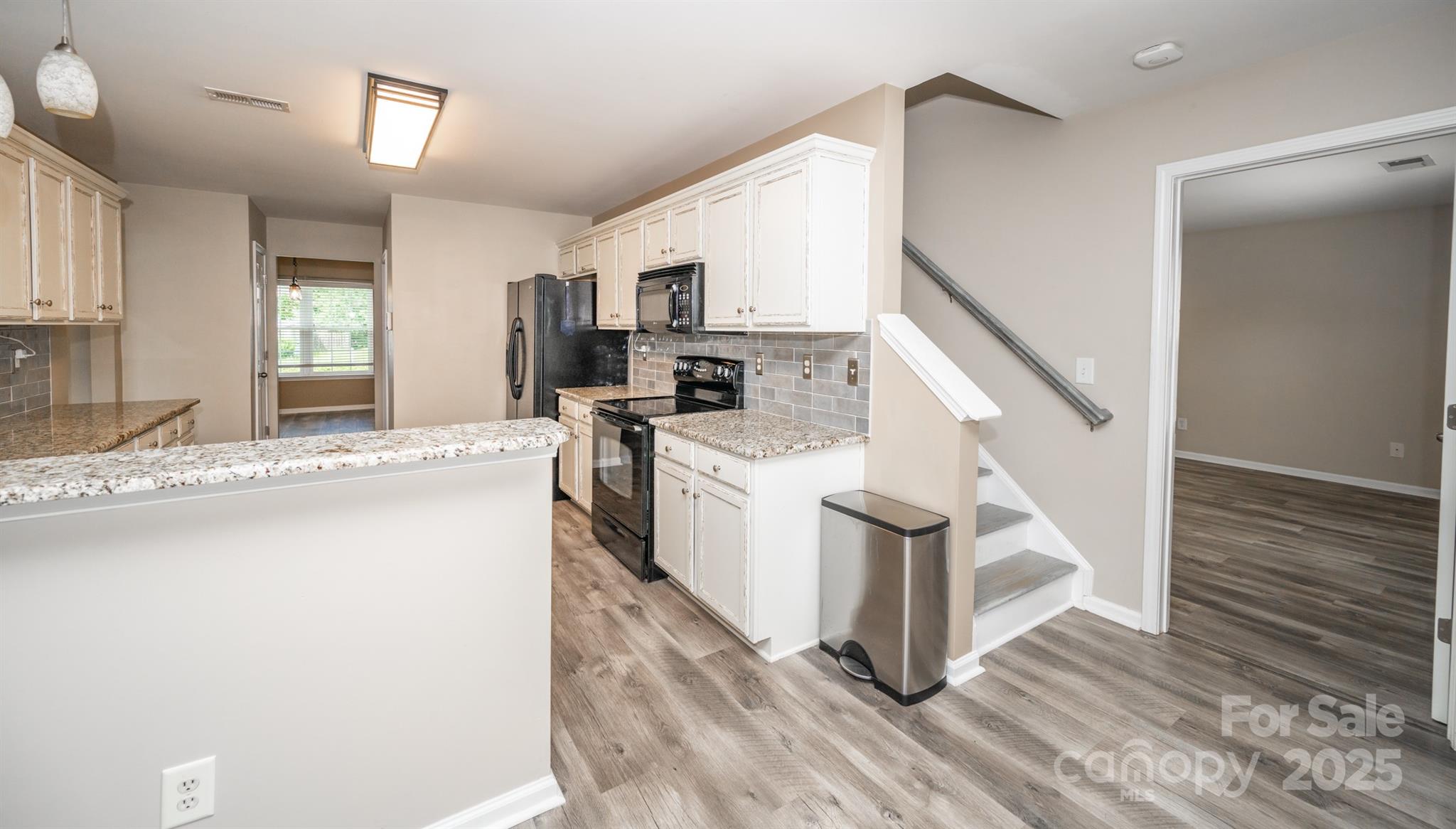 383 Courtland Court