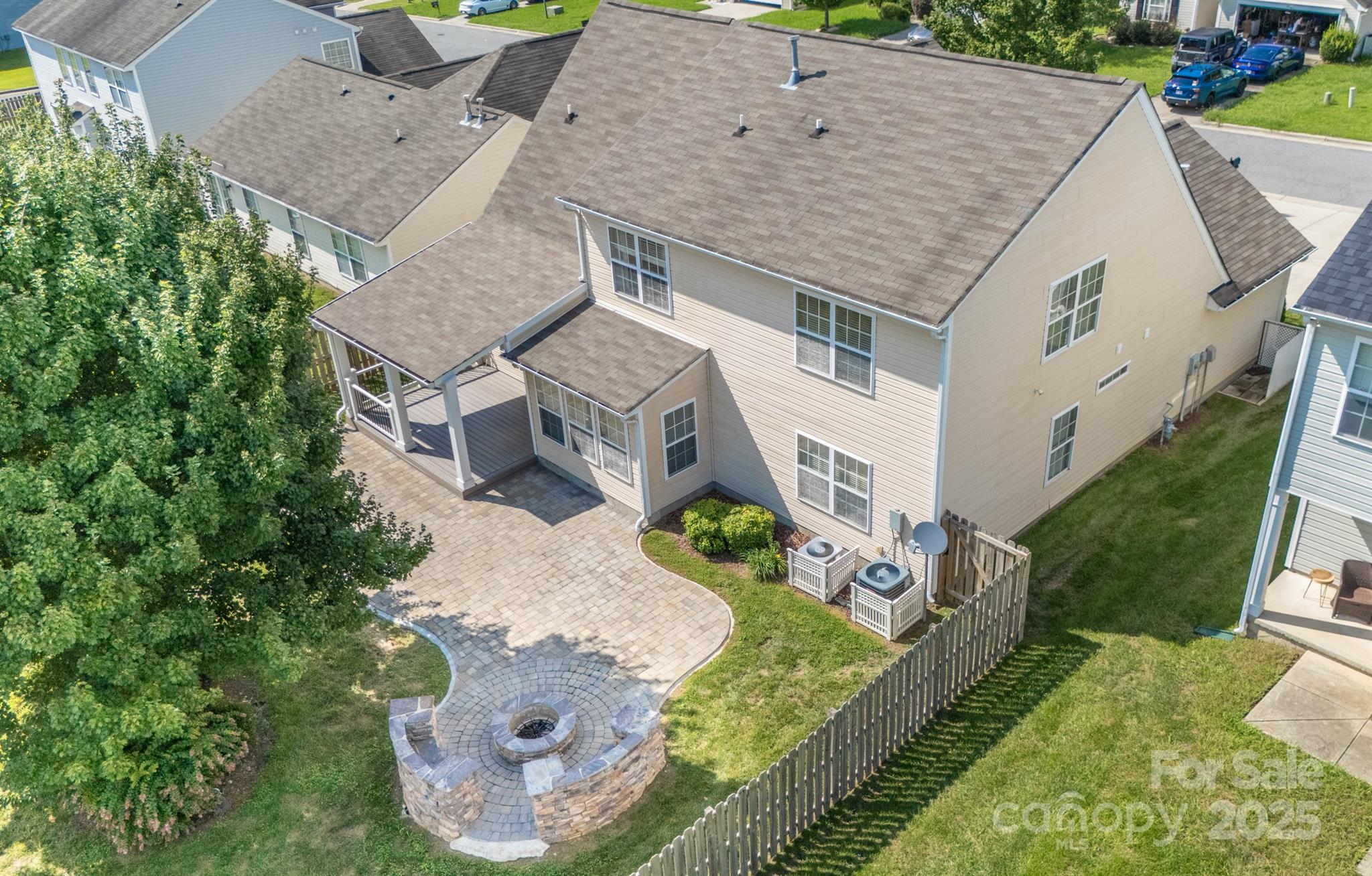 383 Courtland Court