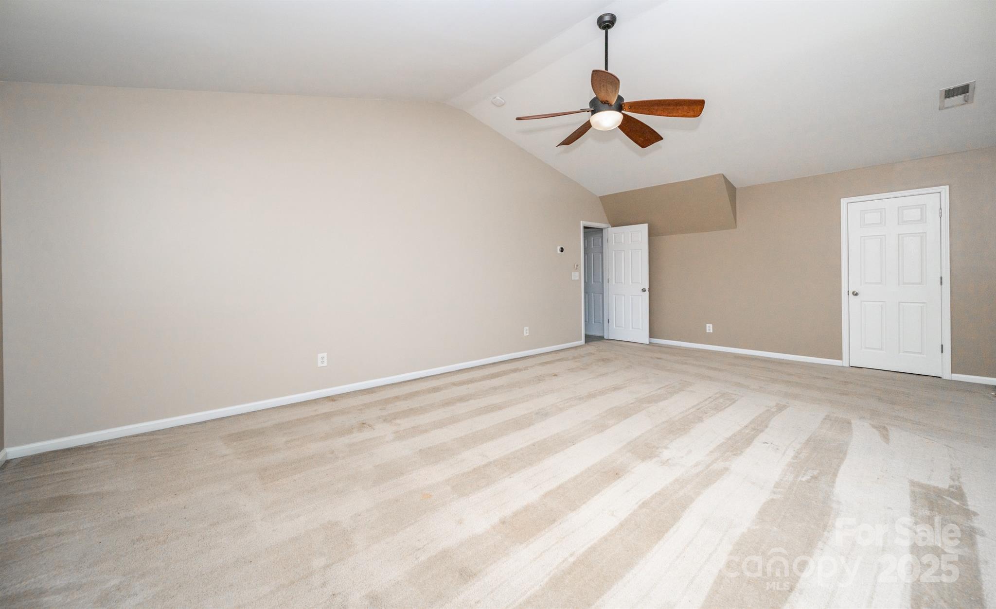 383 Courtland Court
