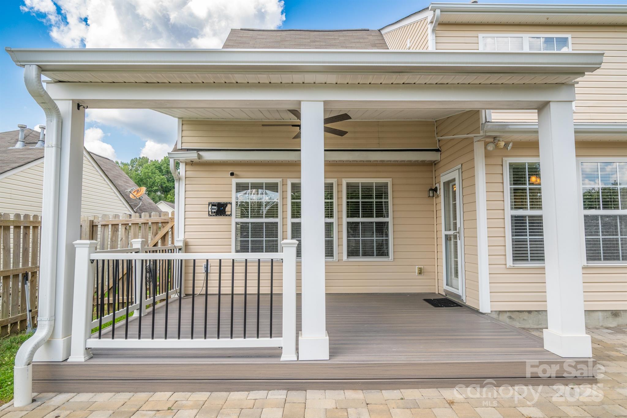 383 Courtland Court