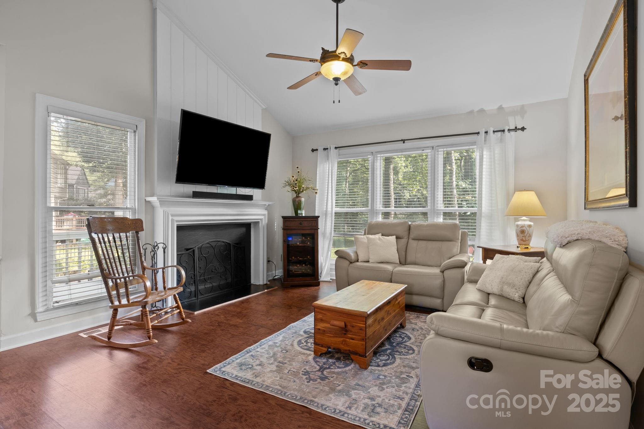 12914 Angel Oak Drive