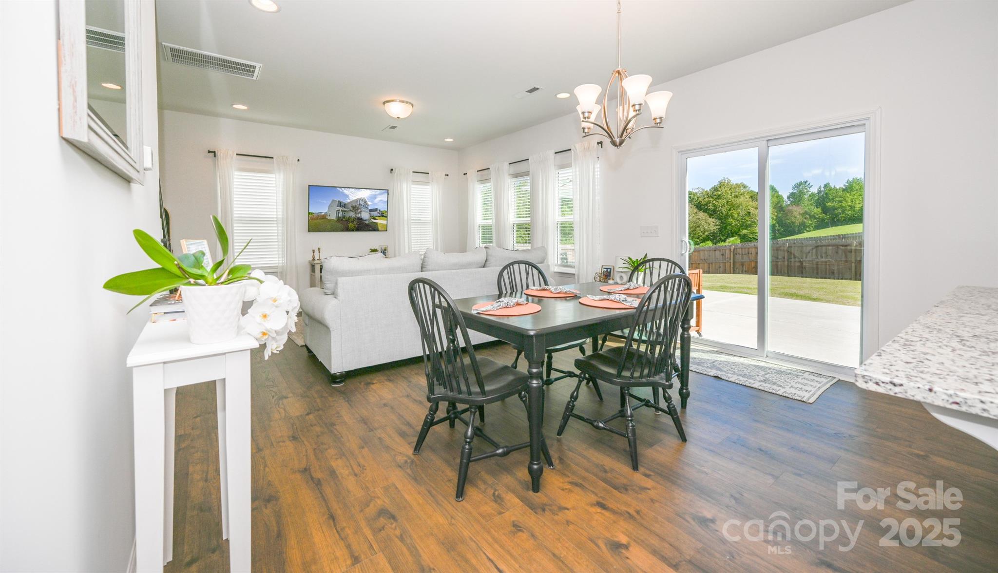 3042 Pinehills Way
