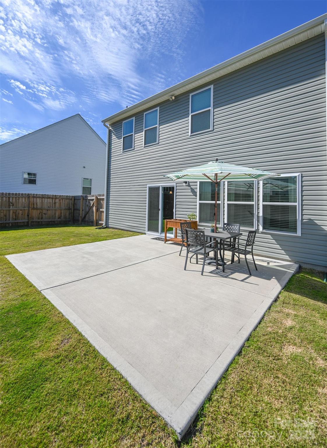 3042 Pinehills Way