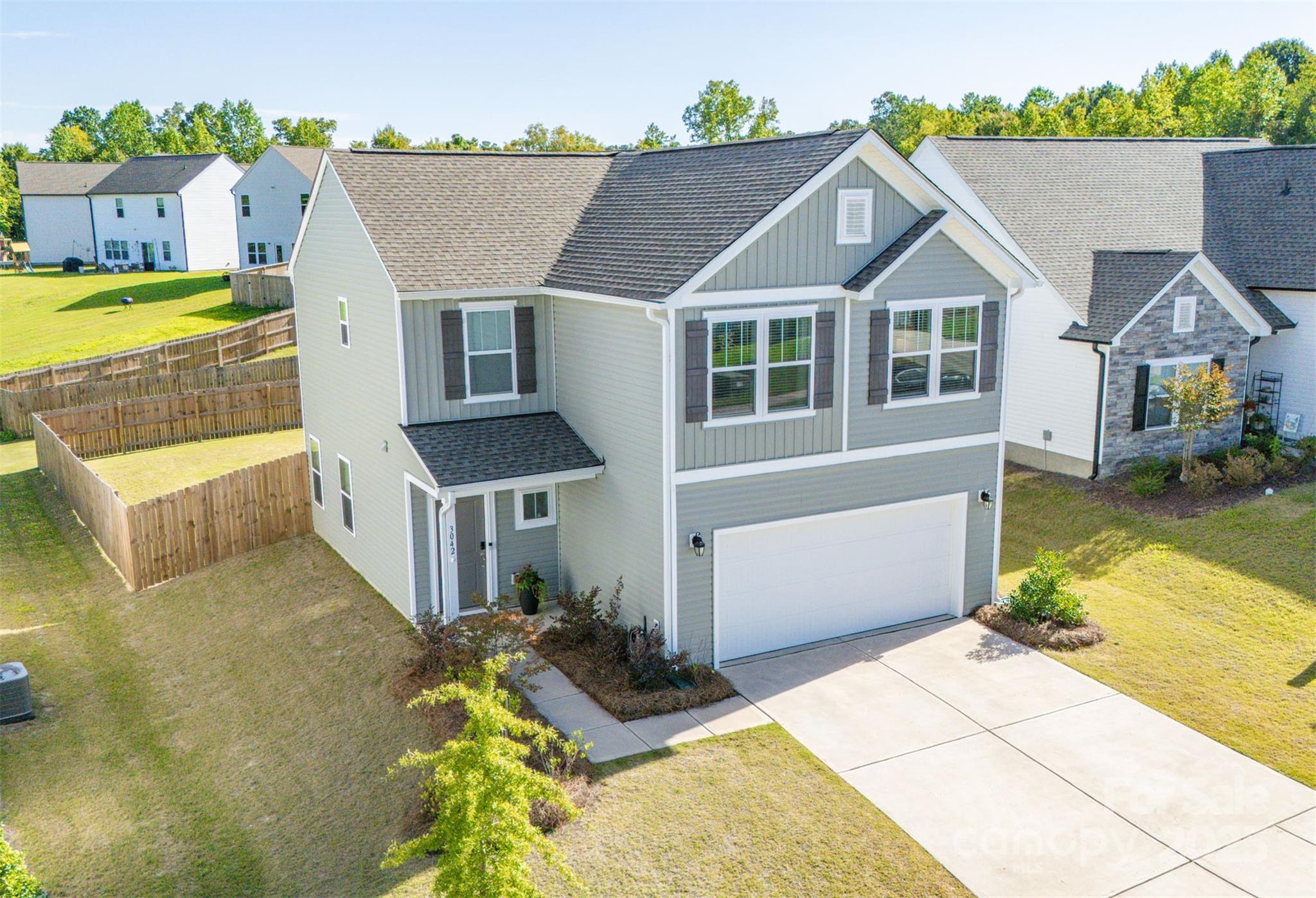 3042 Pinehills Way