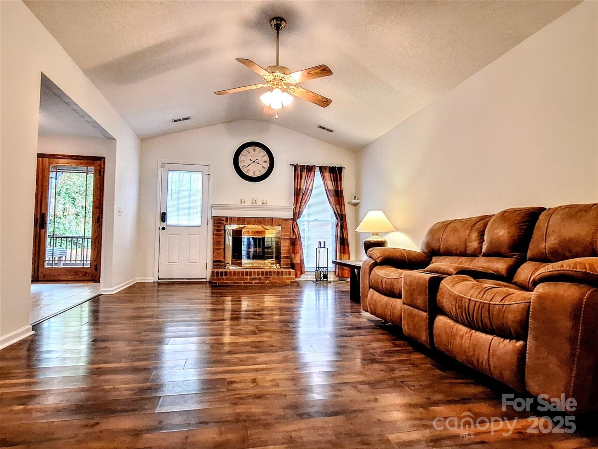 3600 Still Oaks Court NW