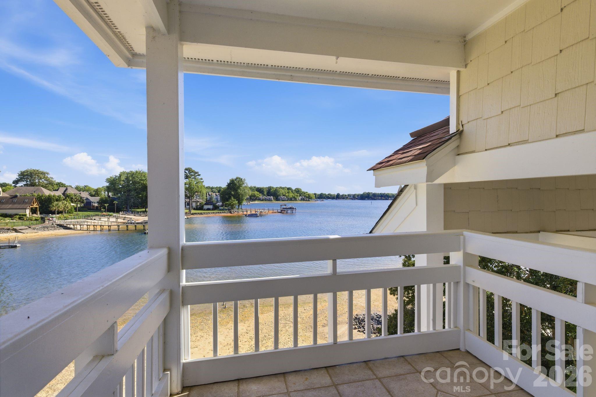 17925 Kings Point Drive Unit: B