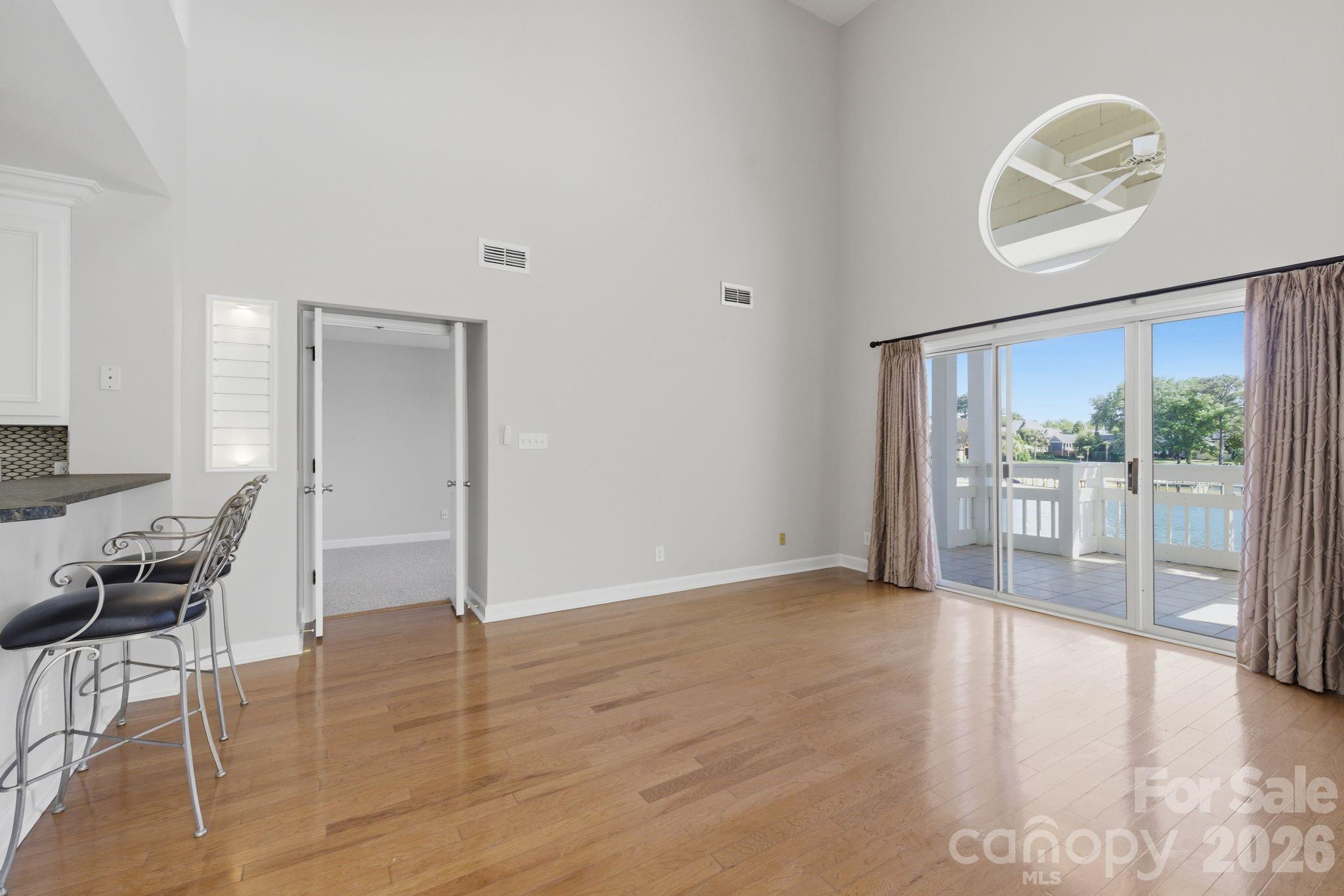 17925 Kings Point Drive Unit: B