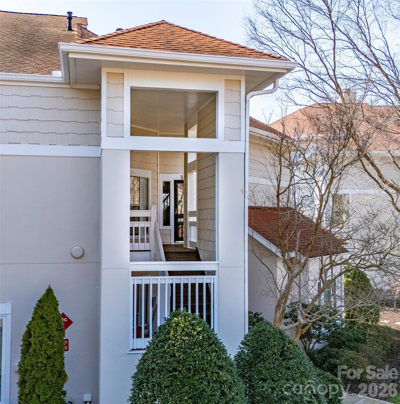 17925 Kings Point Drive Unit: B