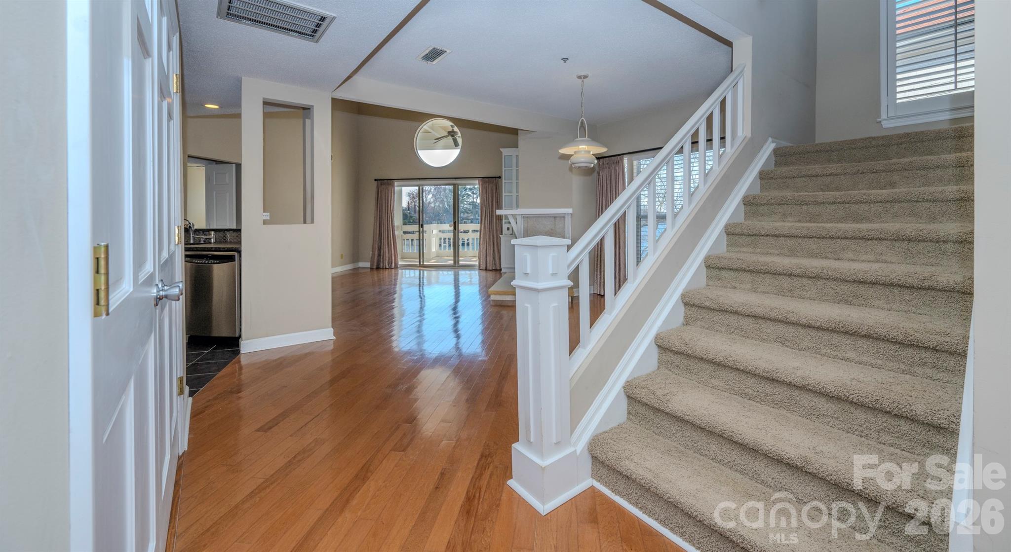 17925 Kings Point Drive Unit: B