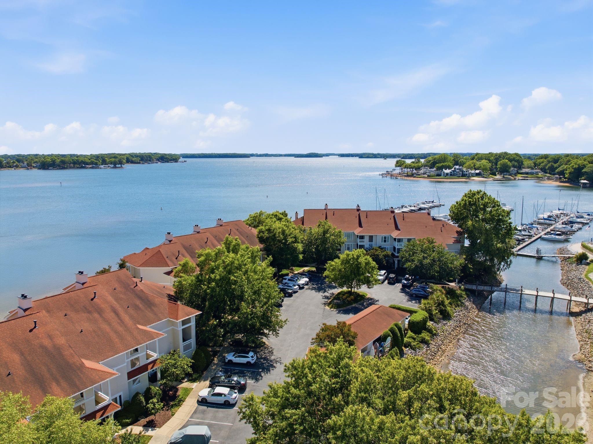 17925 Kings Point Drive Unit: B