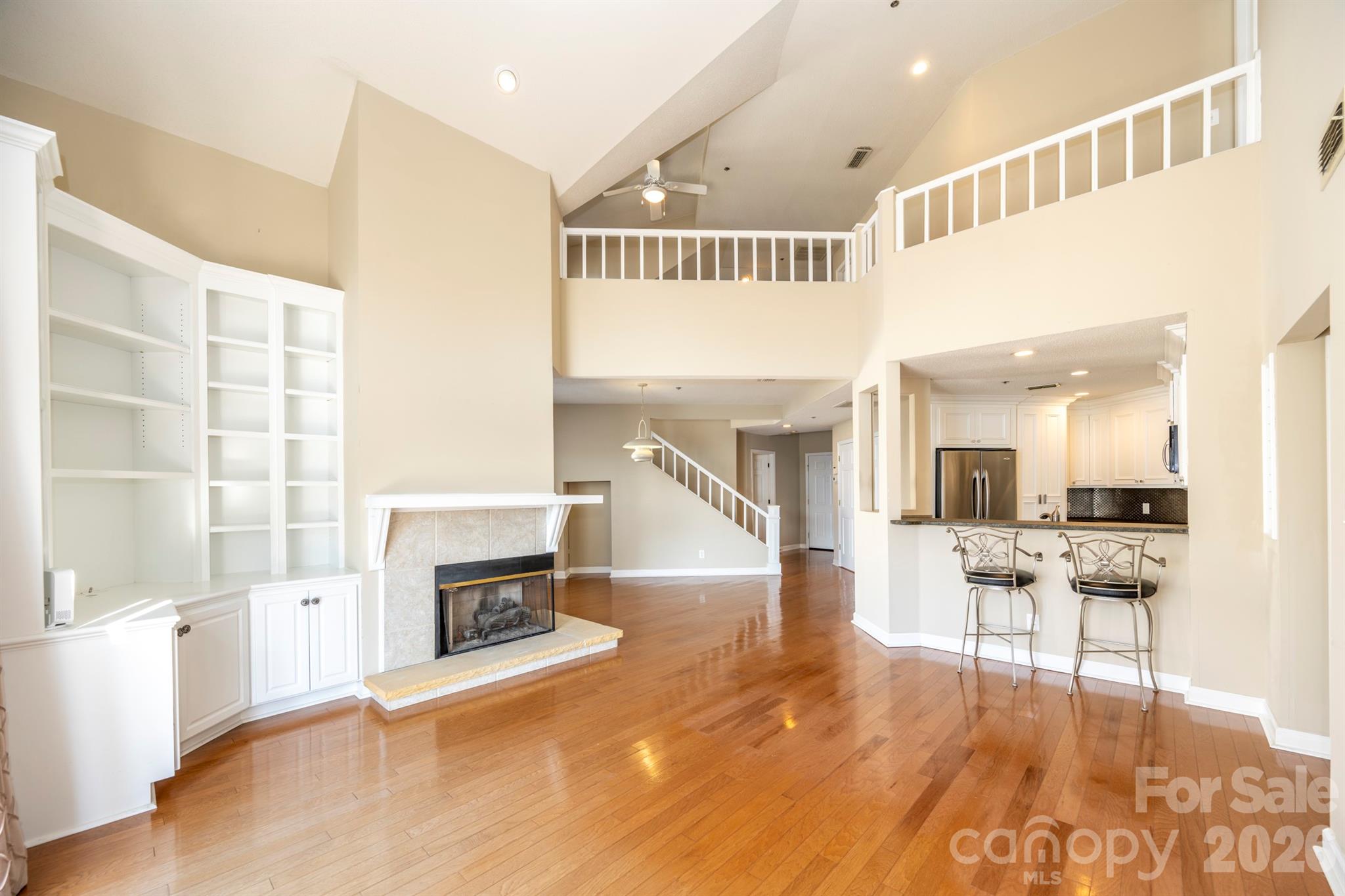 17925 Kings Point Drive Unit: B