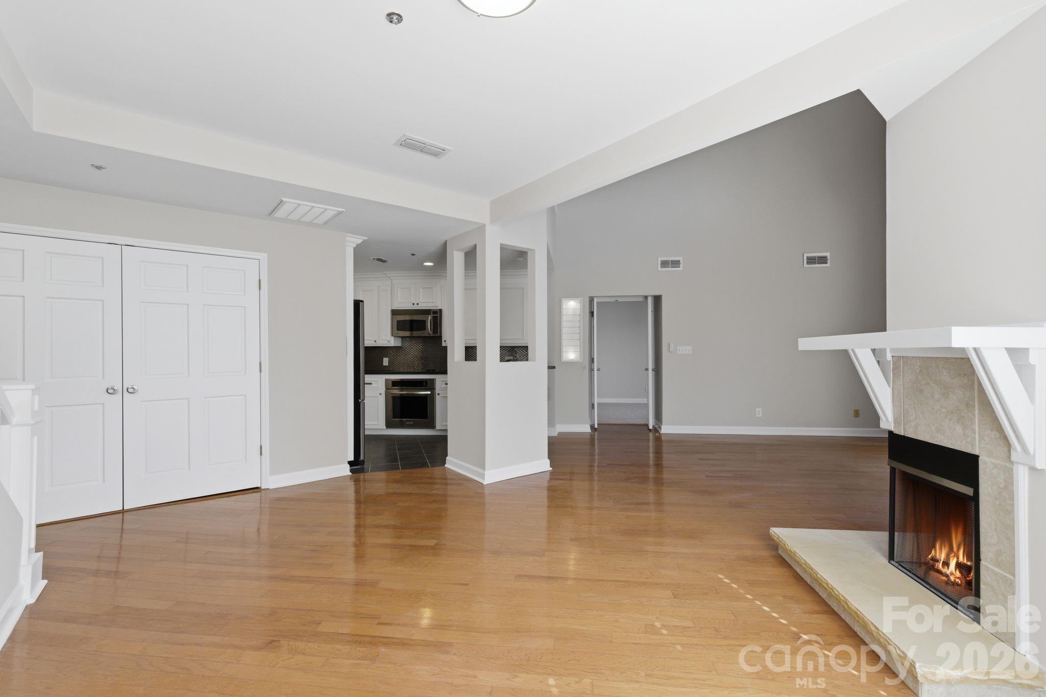 17925 Kings Point Drive Unit: B