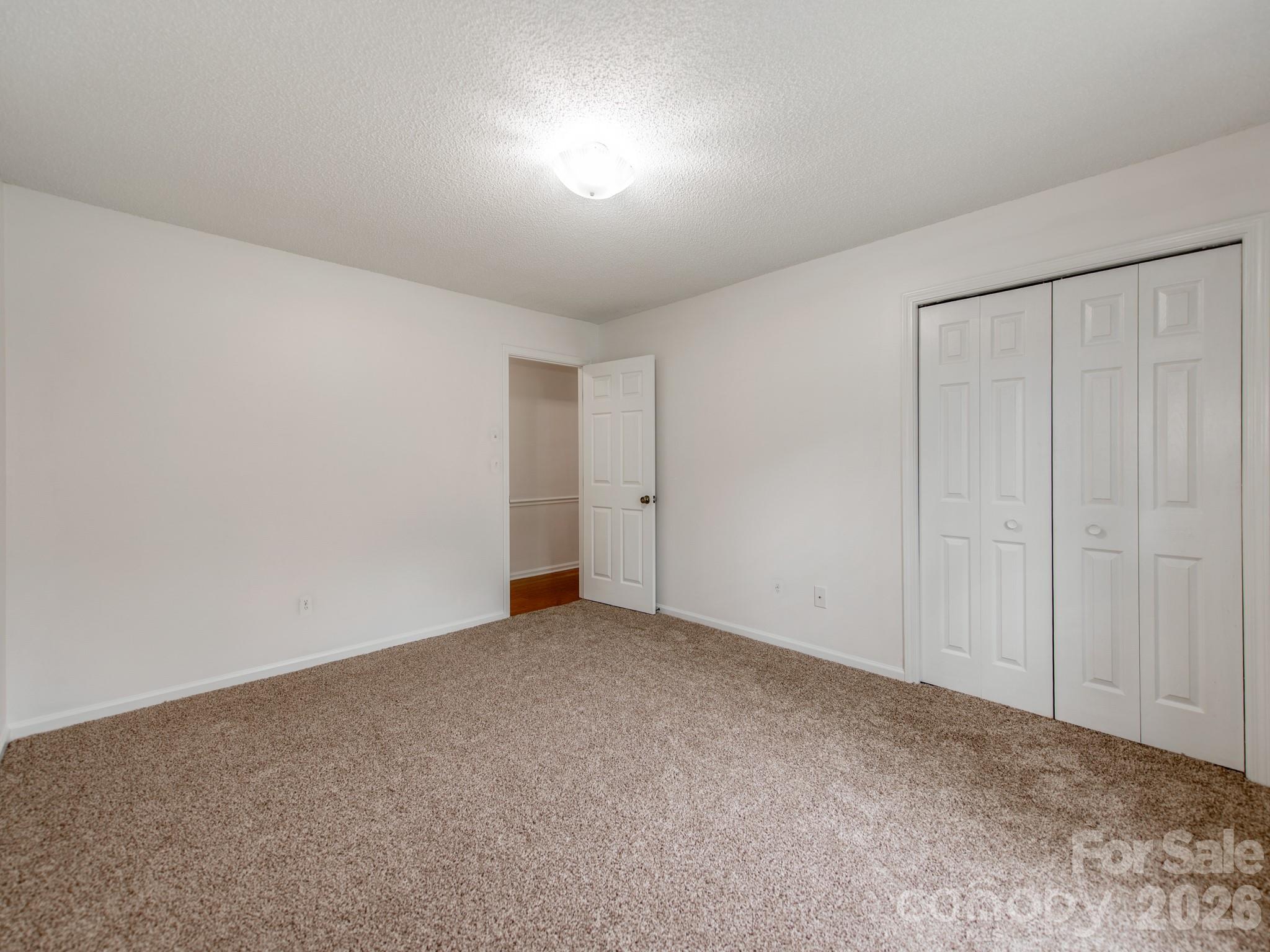 170 Dove Lane
