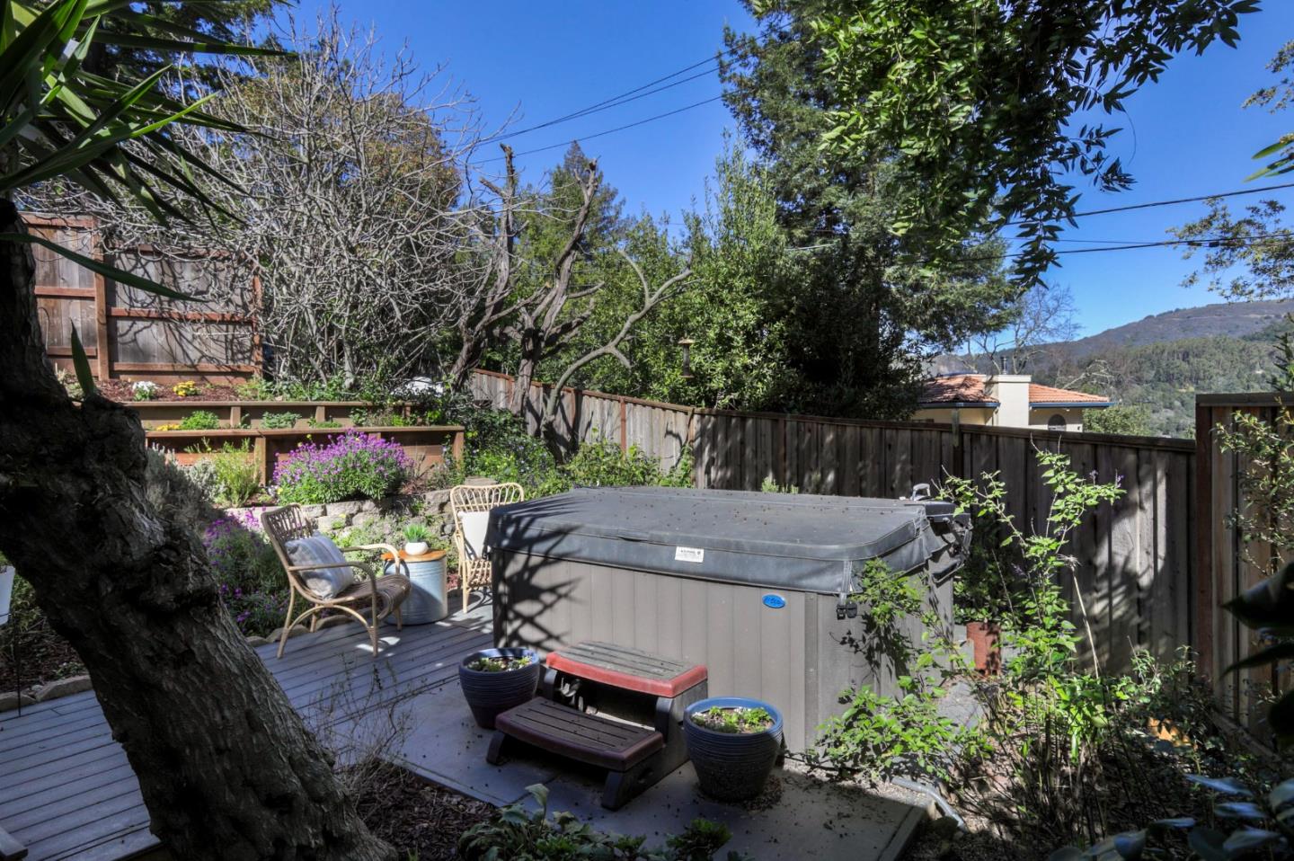 21455 Oneda CT