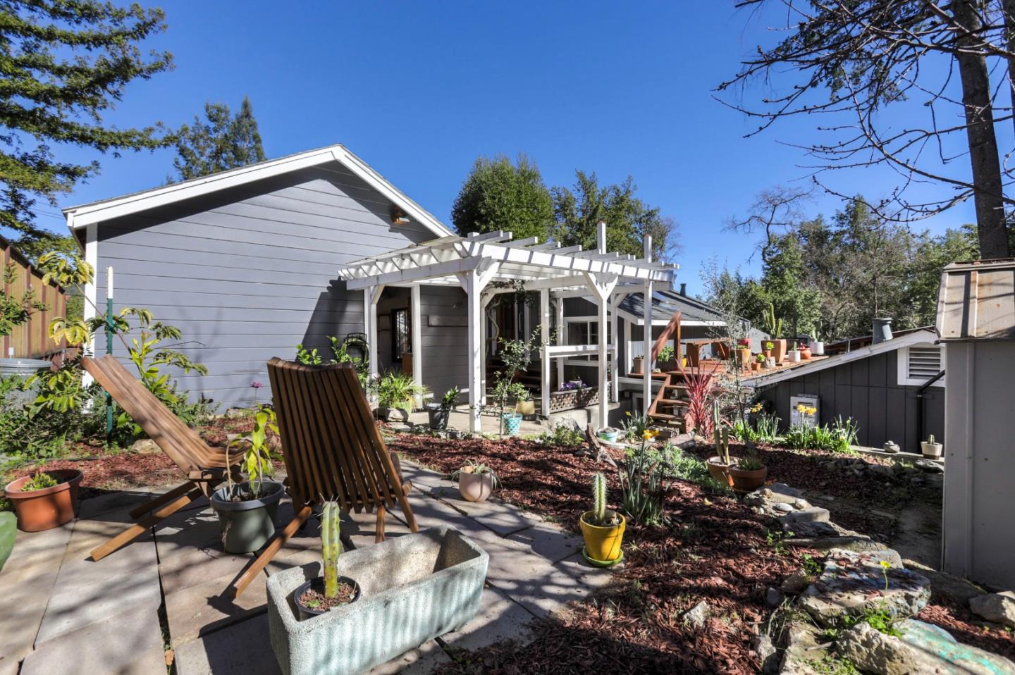 21455 Oneda CT