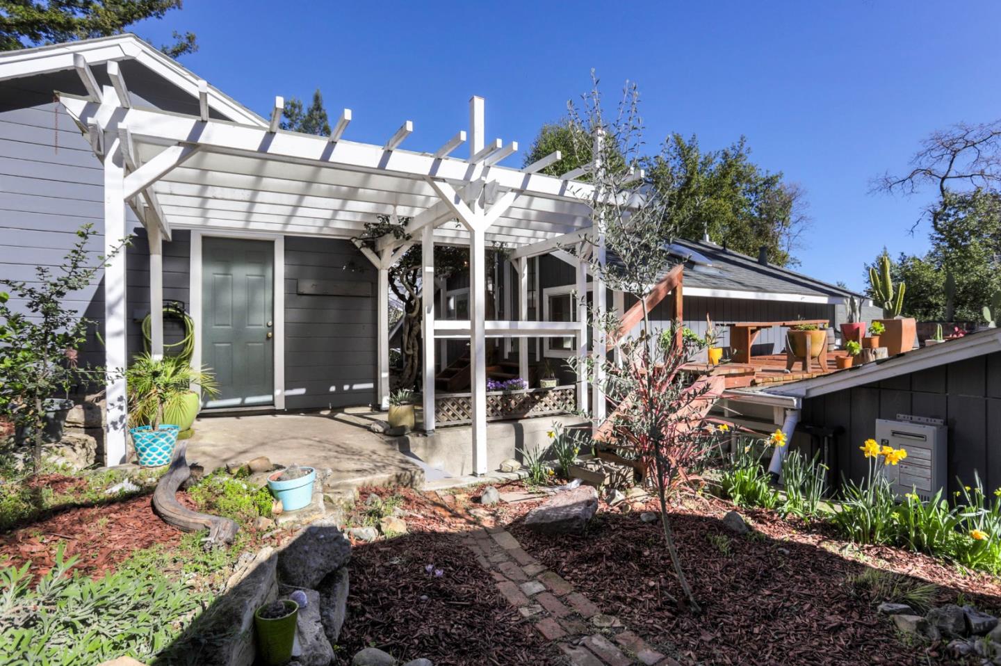 21455 Oneda CT