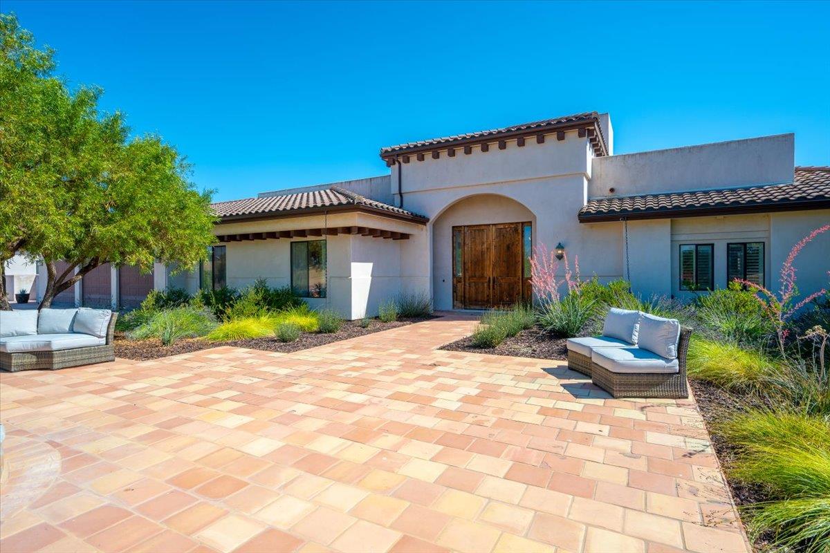 6750 Golden pheasant Lane
