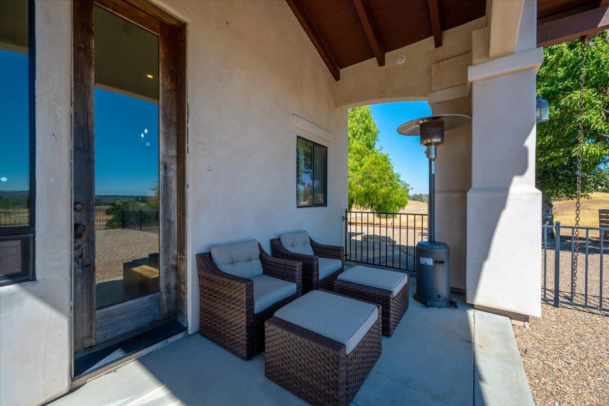 6750 Golden pheasant Lane