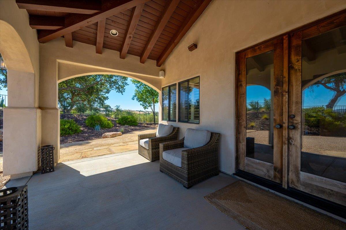 6750 Golden pheasant Lane