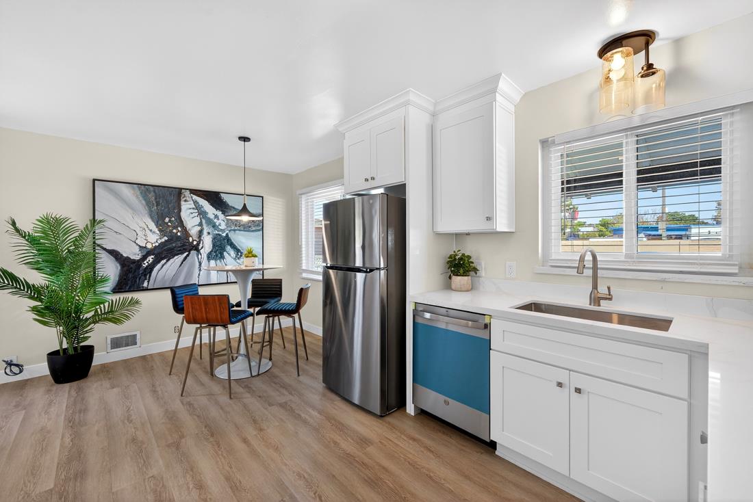 2991- 2987 Almaden Road