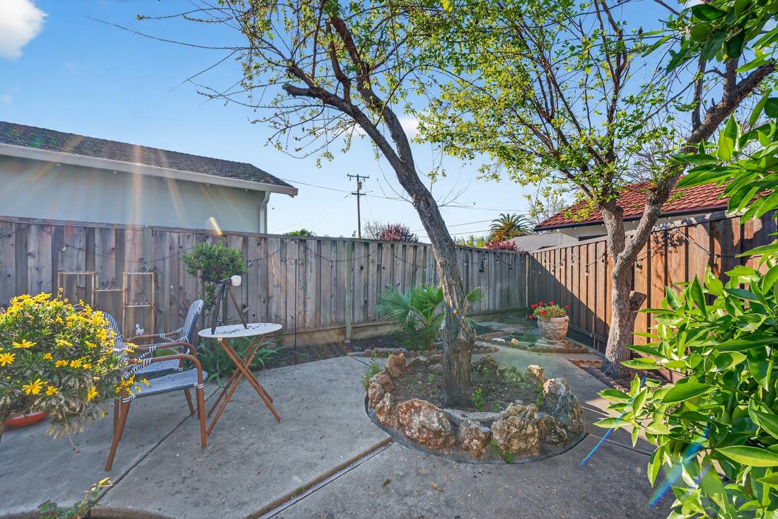 2991- 2987 Almaden Road