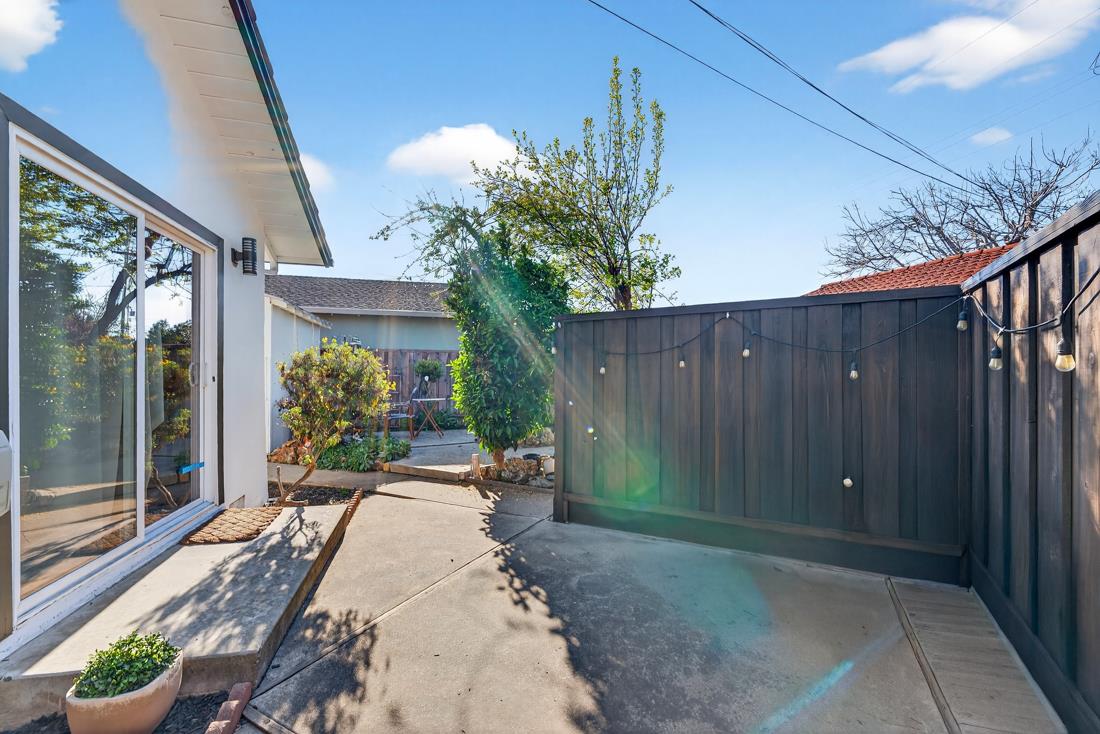 2991- 2987 Almaden Road