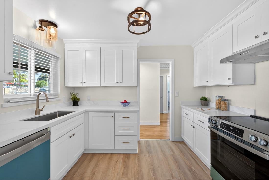 2991- 2987 Almaden Road