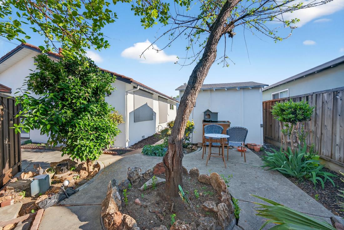 2991 Almaden Road