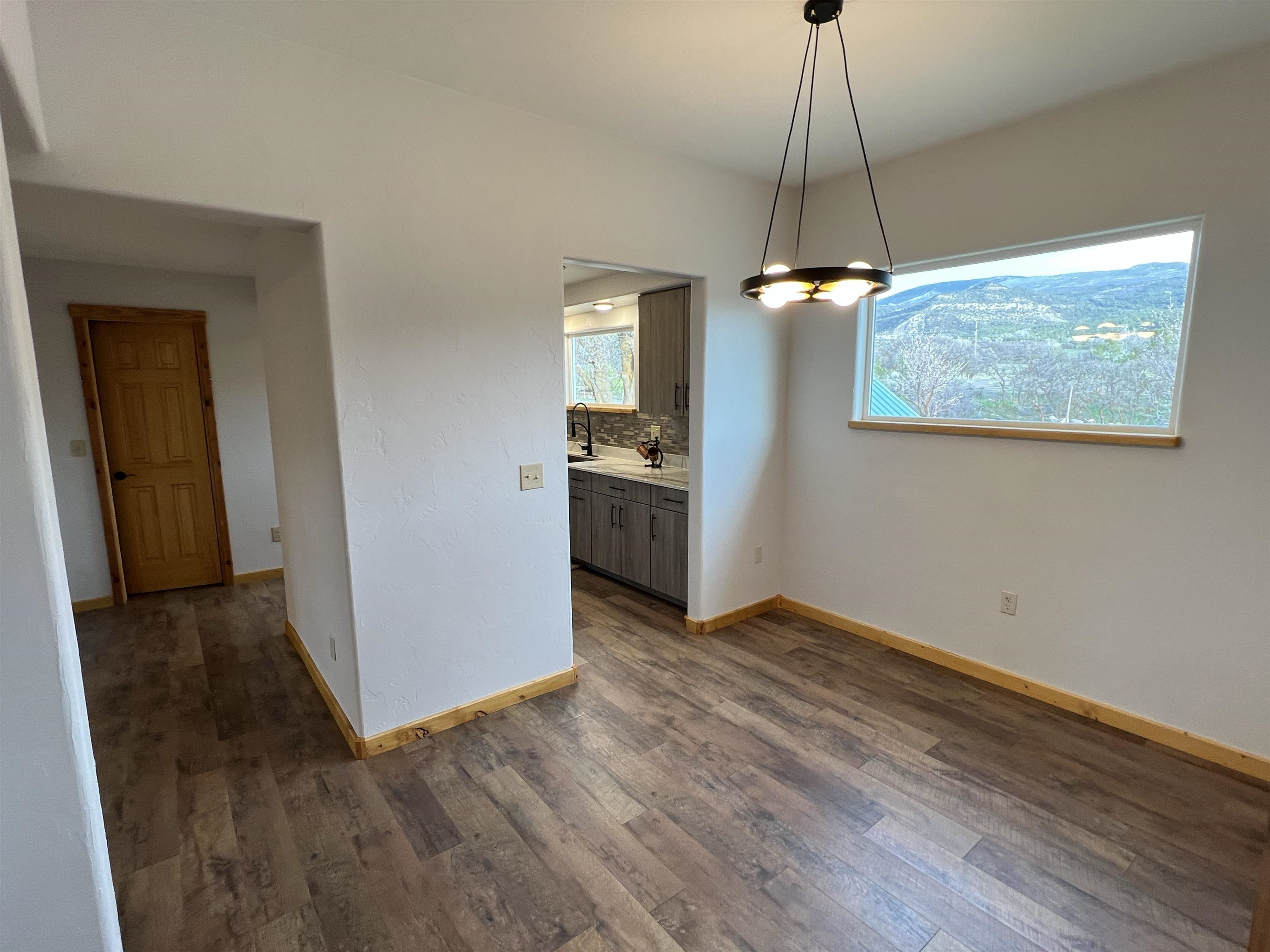 51657 KE Road