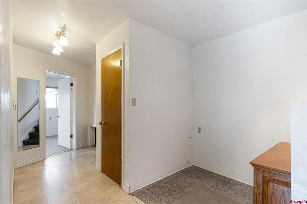 60918 Gunnison Road